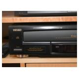 Teac 5 Disc CD Player