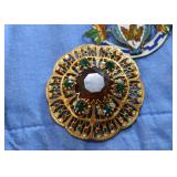 Vintage Brooches / Pins