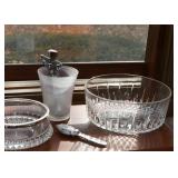Crystal & Glassware (Serving Pieces, Bowls, Dishes, Platters)