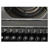 Vintage Underwood Typewriter