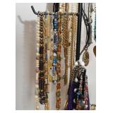 Costume Jewelry - Necklaces