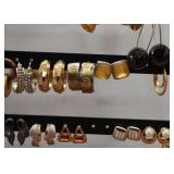 Costume Jewelry - Earrings