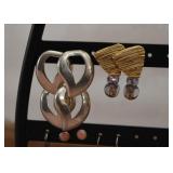 Costume Jewelry - Earrings