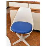 Vintage Burke Tulip Propeller Dinette Set - Table & Chairs