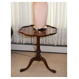 Vintage Piecrust Table / Accent Table