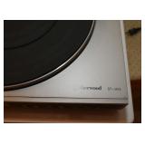 Sherwood ST-903 Turntable