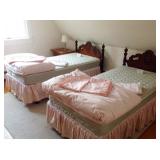 We have 2 Estate Sales this weekend ! Sale #1 :