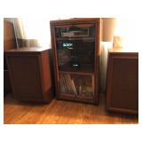 Onkyo stereo components with turntable