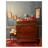 Antiques A Plenty