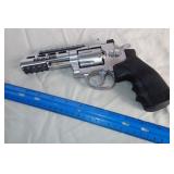 #9641 Vintage/Collectible, Firearms, Electronics, Books, Military Clothing