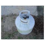 PROPANE BOTTLE W PROPANE