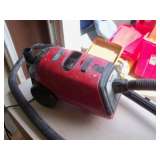 DIRT DEVEL SMALL VACUUM