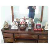 MUSIC BOXES