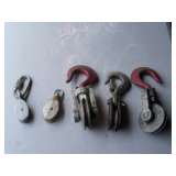 CABLE HOOKS