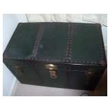 VINTAGE TRUNK