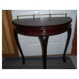 CHERRY ENTRY TABLE