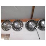 FORD MUSTANG HUB CAPS