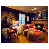 Around the Bend and Up in the Trees, this cute cottage home is all decked out for UT sports!
