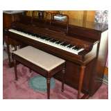 Betsy Ross Spinet Piano (in great shape)