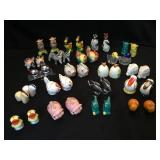 Vintage S&P Shakers & More in Kenosha by Caring Transitions - Ends 5/7!