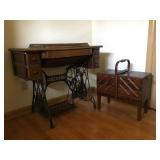 Sewing Machine Lot