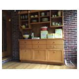 Maple Hutch