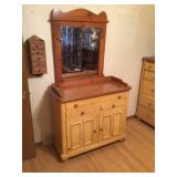 Oak Creek Online Estate Sale Auction by Caring Transitions - Ends 5/7!