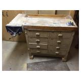 Heavy Duty Workbench with Vise