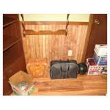 5 bowling balls, bowling bags, new women bowling shoes