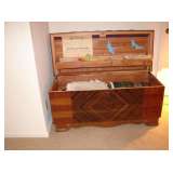 BR1 Cedar Chest Dillingham Mfg 44Lx18Wx22H