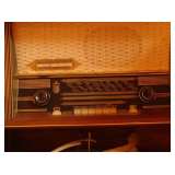 RadBR2 German Radio Cabinet 24Lx15Wx32H