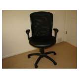 BR9 Office chair 25L x 28W x 41H