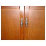 F1 Armoire (not side hutches) 41x28x79