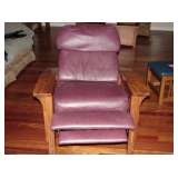F2 Mission recliner 3Lx39Wx39H Merlot Leather