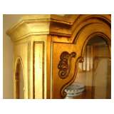 LR6 Gold painted curio cabinet25x15x73