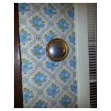 Curved front wall mirror