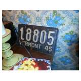 Early 1945 Vt license plate