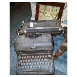 Early Royal Typewriter