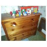 1 of 2 Townshend Furniture 4 drawer dresser