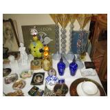 tons of small throughout