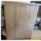 HCE065 Beautiful Wood Entertainment Center