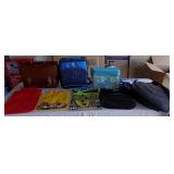 IET023  Assorted Cooler & Tote Bags 