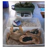 IET029  Christmas Tree Garland and Lights