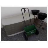 IET048 Outside Storage Unit & Hedge Trimmer