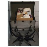 HPT089 Footlockers, Wood Table Base & Yarn