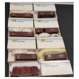 HMT100 Walthers Box Cars & More in Boxes