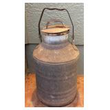 JYR047 Vintage 5 Gallon Metal Milk Can