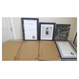 DWT054 Framed Photographs & Posters