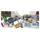 DWT077 Kitchen Appliances & Household Goods