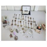 DWT128 More Trinkets, Paperweights, Cheese Knives